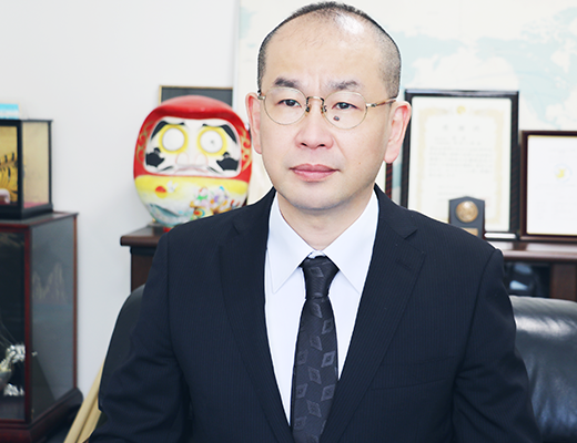 代表取締役 社長　髙井 信人